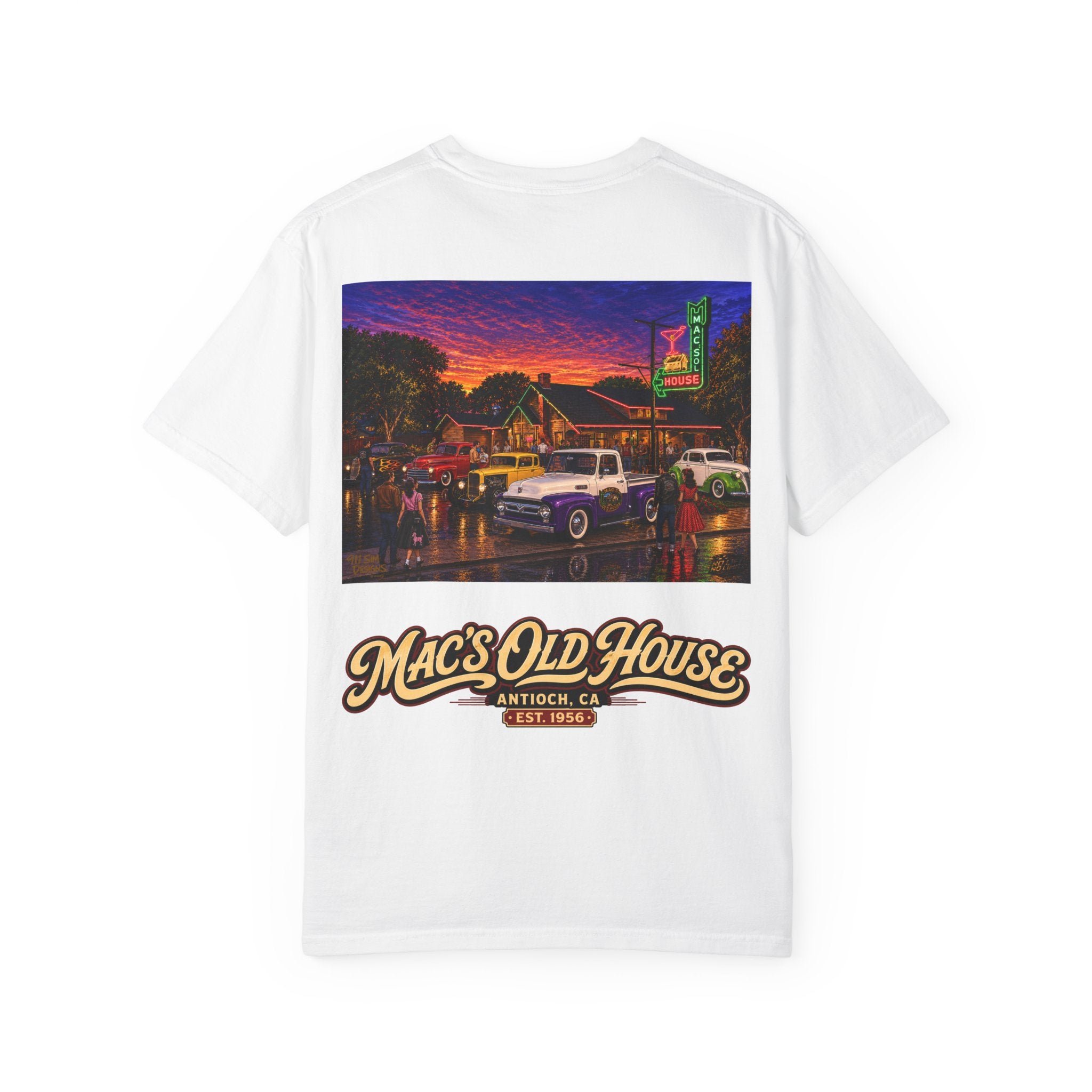 Mac's Old House T-Shirt — Vintage Restaurant Scene Tee