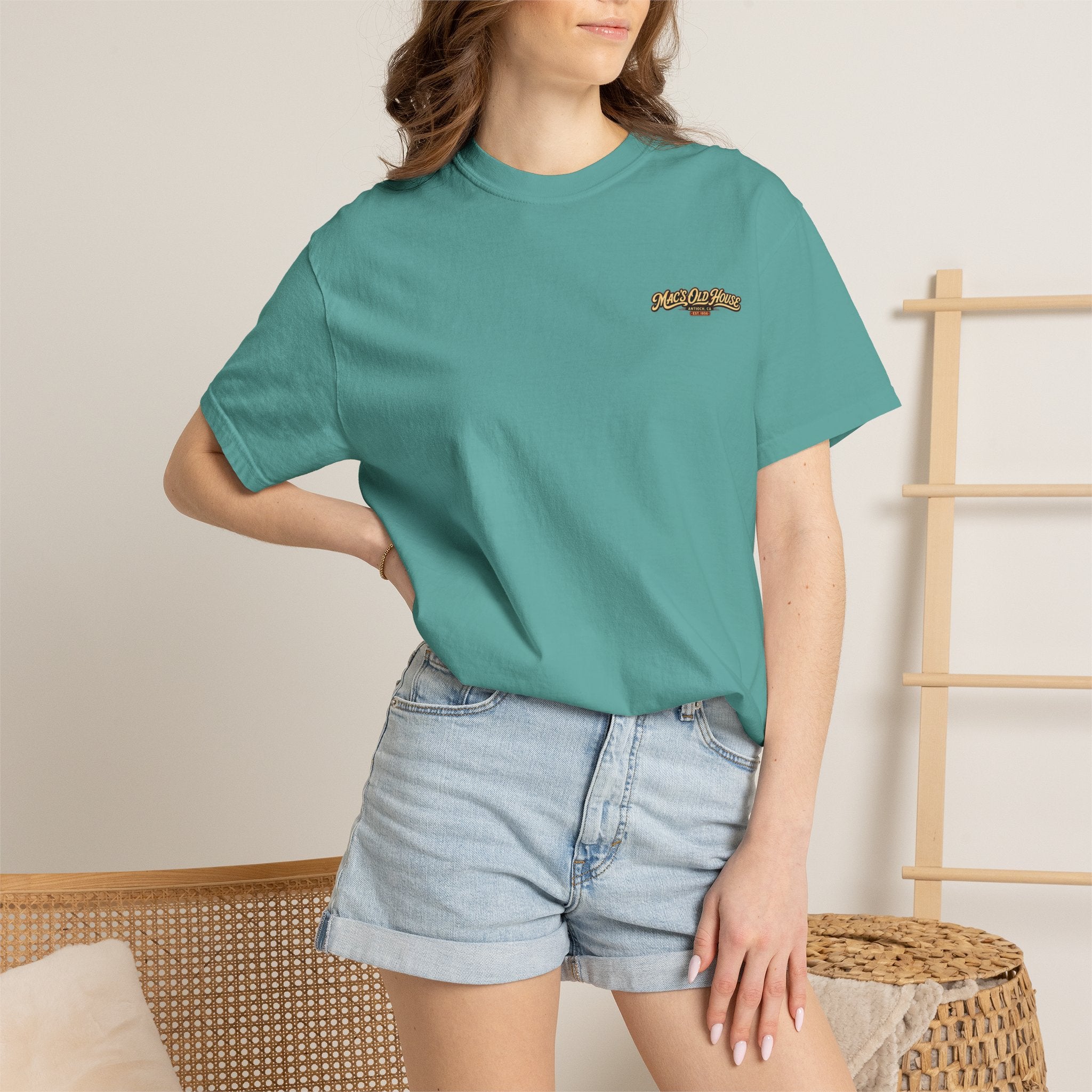 Mac's Old House Vintage Truck T-Shirt