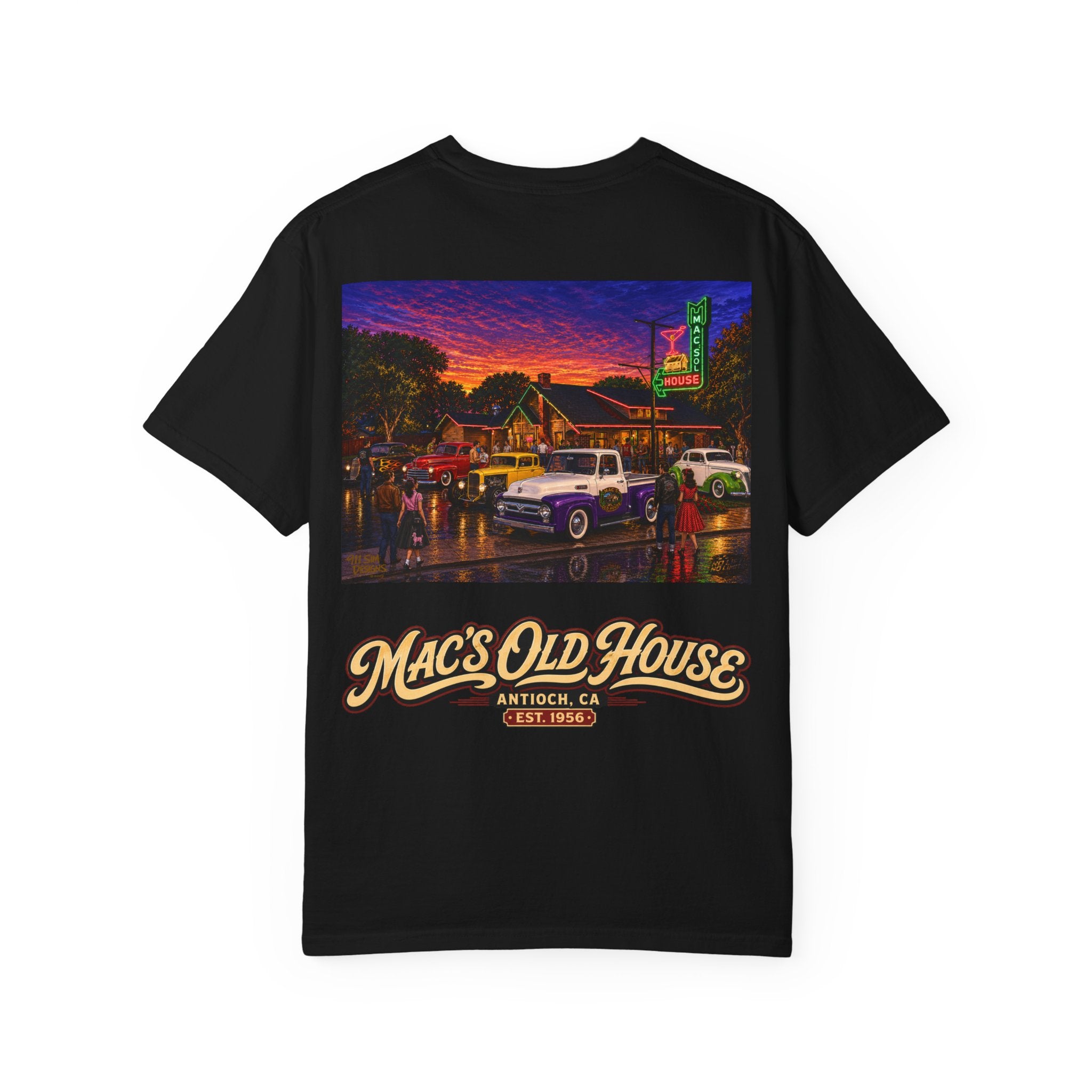 Mac's Old House T-Shirt — Vintage Restaurant Scene Tee