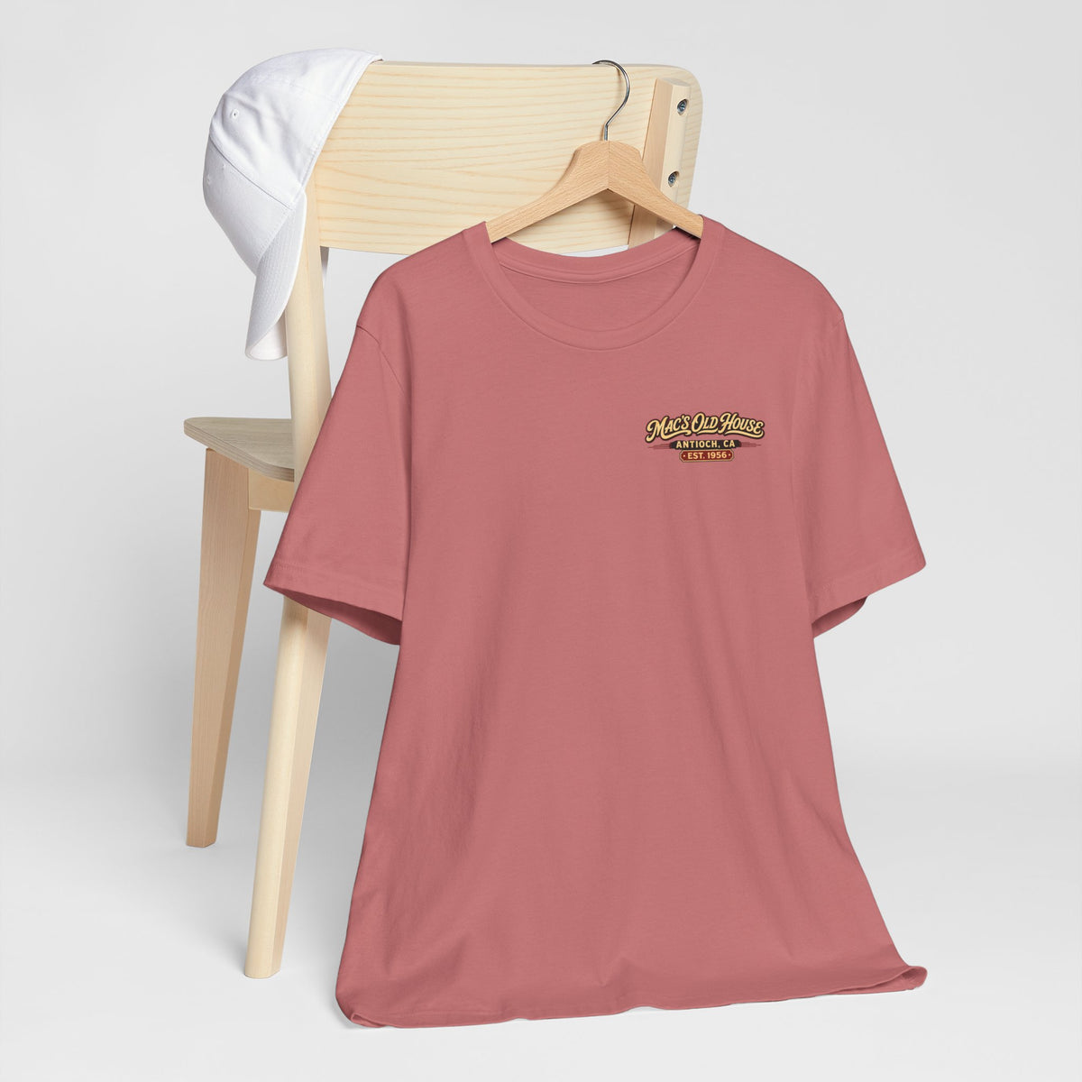 Mac's Old House Tee — Vintage Country House Graphic T-Shirt
