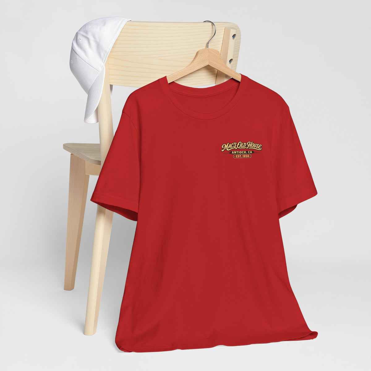 Mac's Old House Tee — Vintage Country House Graphic T-Shirt