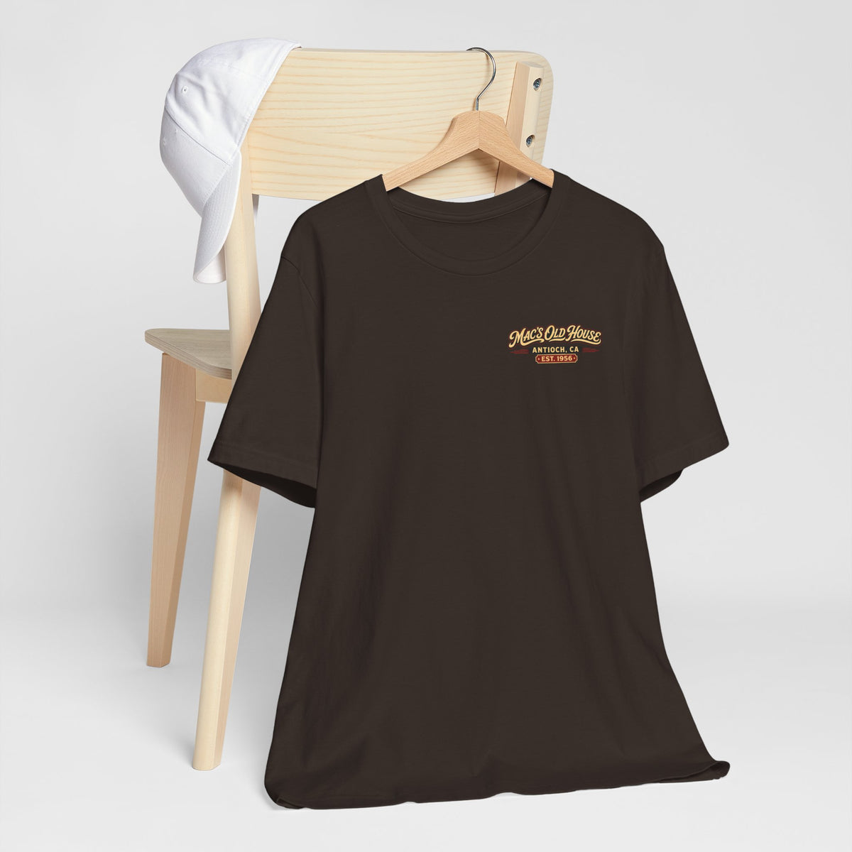 Mac's Old House Tee — Vintage Country House Graphic T-Shirt