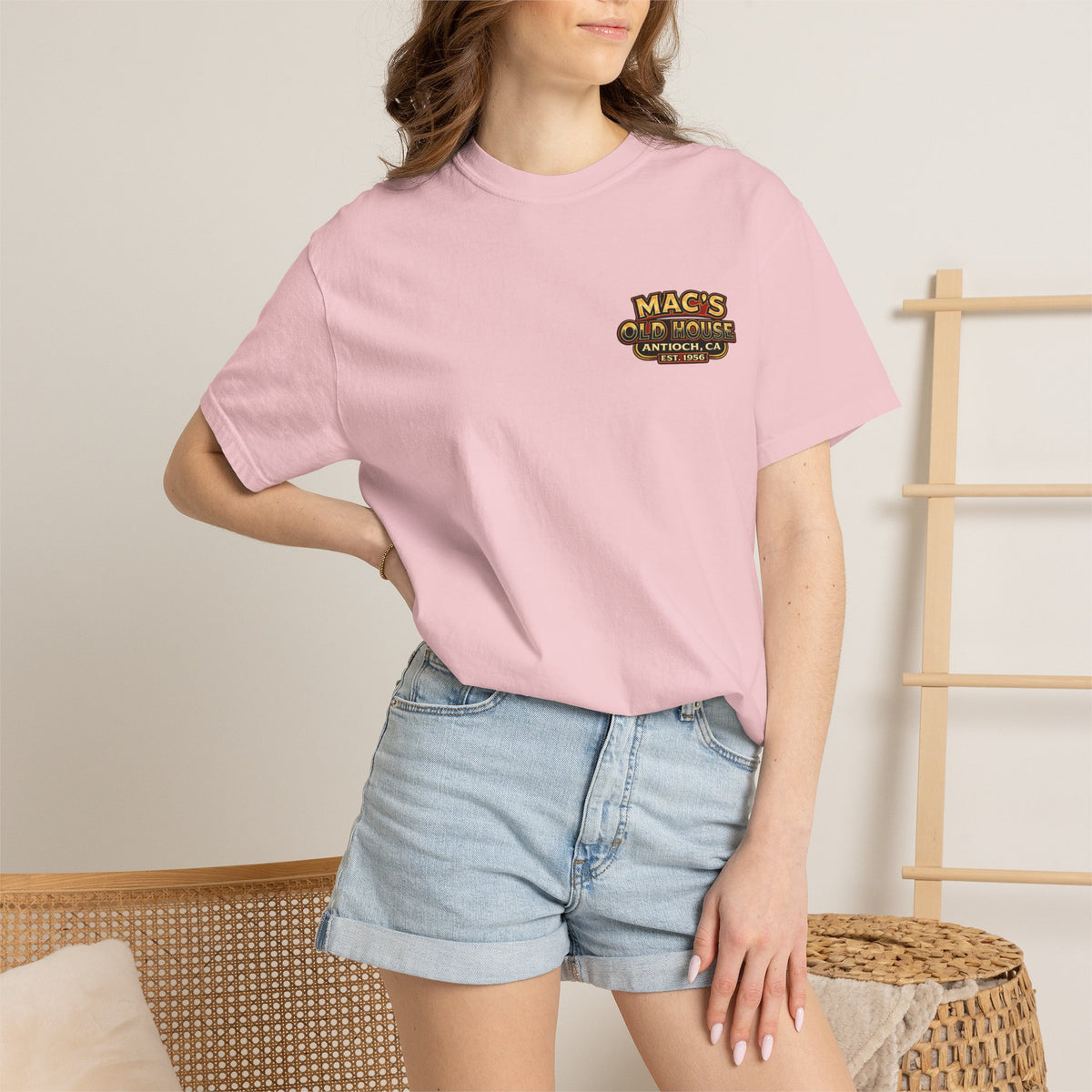 Mac’s Old House Vintage Logo T-Shirt