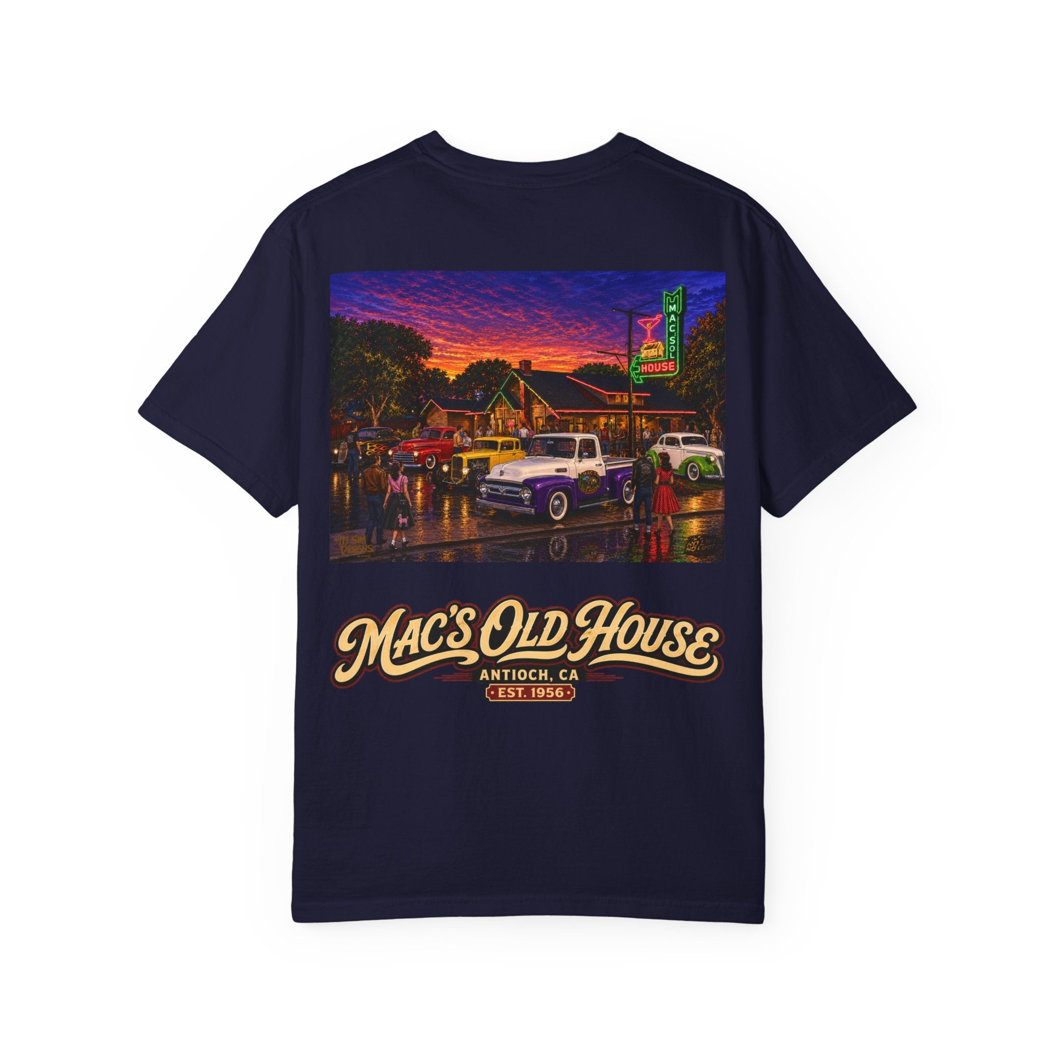 Mac's Old House T-Shirt — Vintage Restaurant Scene Tee